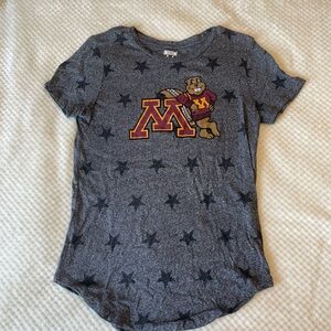 AE UMN Goldy Gopher Grey T-Shirt with Star Pattern Size M